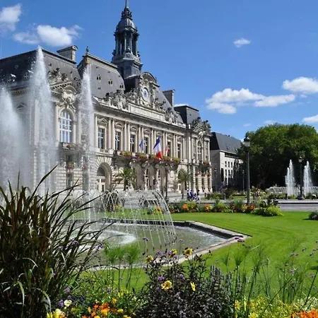 Le Velpeau / Gare * Tours