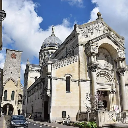 Le Velpeau / Gare * Tours